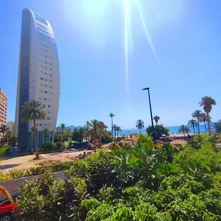 Edelweis Poniente * 貝尼多姆