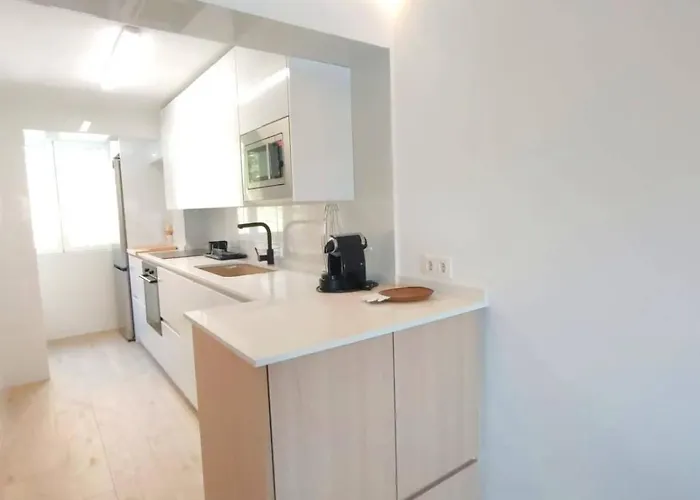 Edelweis Poniente 公寓 *